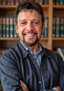 Thom Pernice, website founder, his portrait
